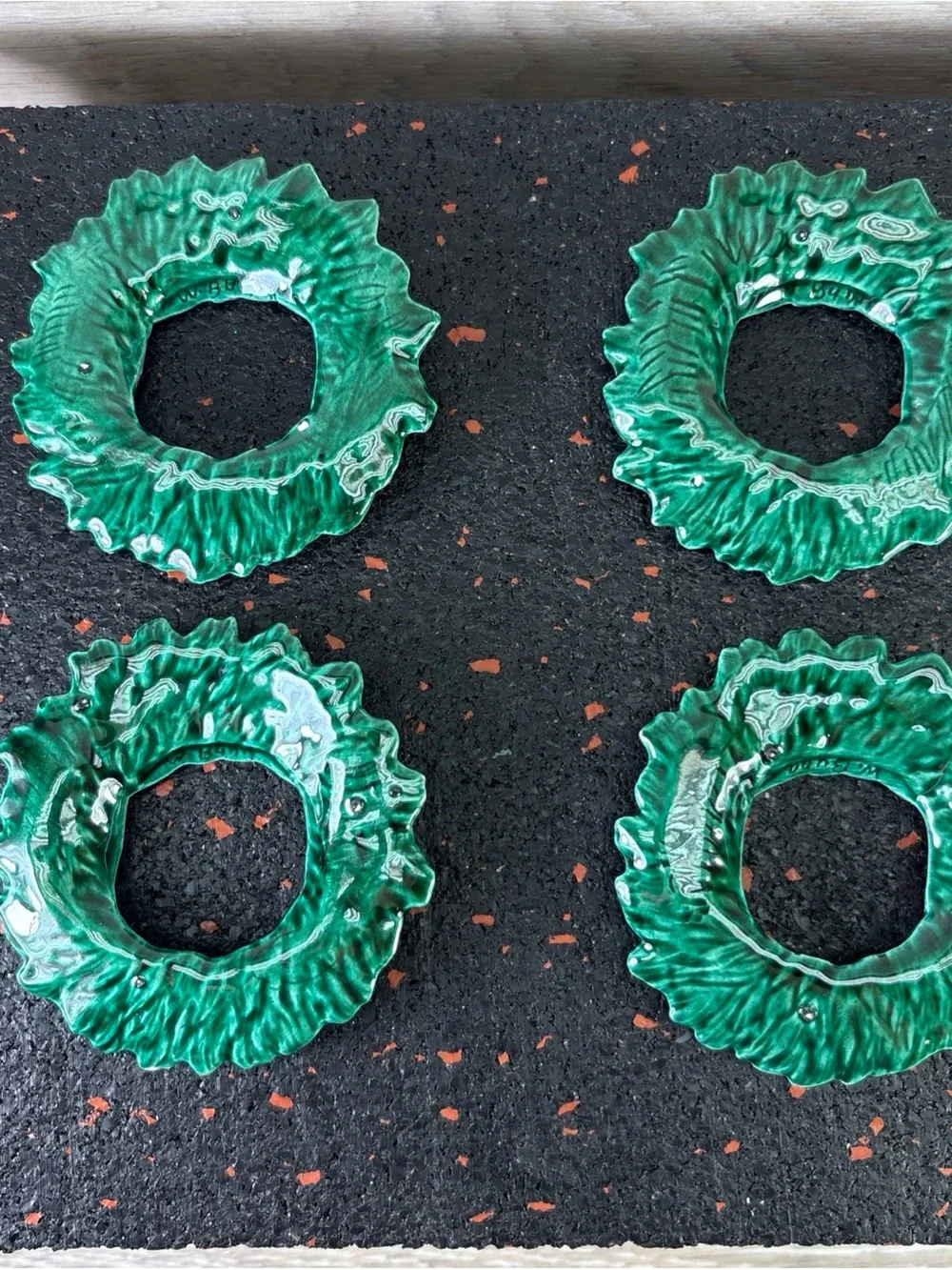 4 Pcs Hand Made Ceramic 3” Wreath Napkin Rings Vintage Ceramic Christmas Tree